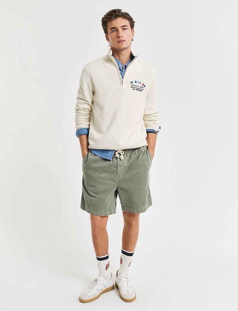 Gant - REG SUNFADED DS SHORTS - casual shorts - kalamata green - 0