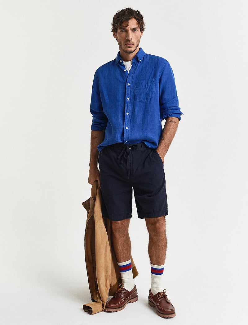 Gant - REG GMNT DYE SEERSUCKER SHORTS - casual shorts - evening blue - 0
