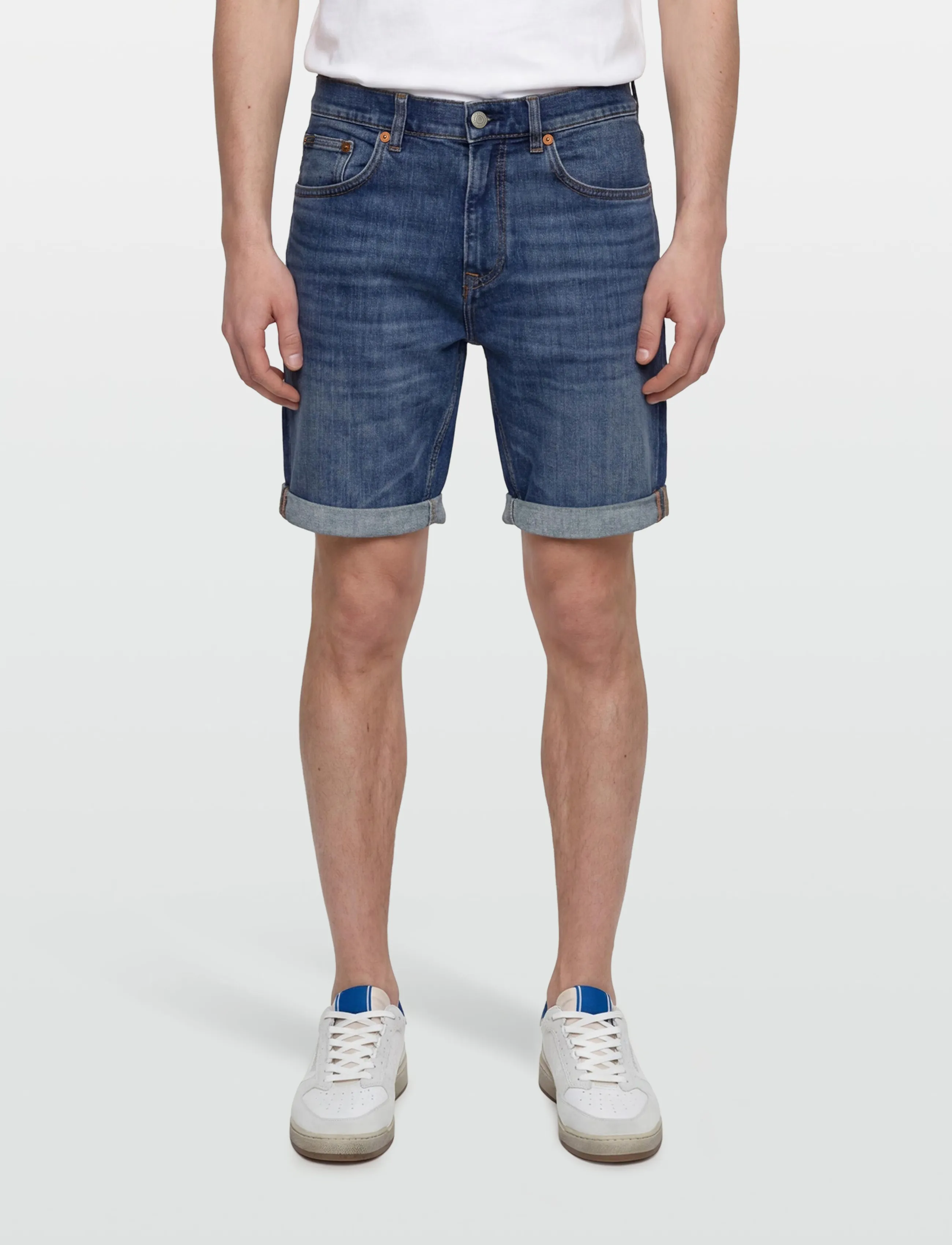 Gant - REG GANT JEANS SHORTS - short en jean - mid blue broken in - 3
