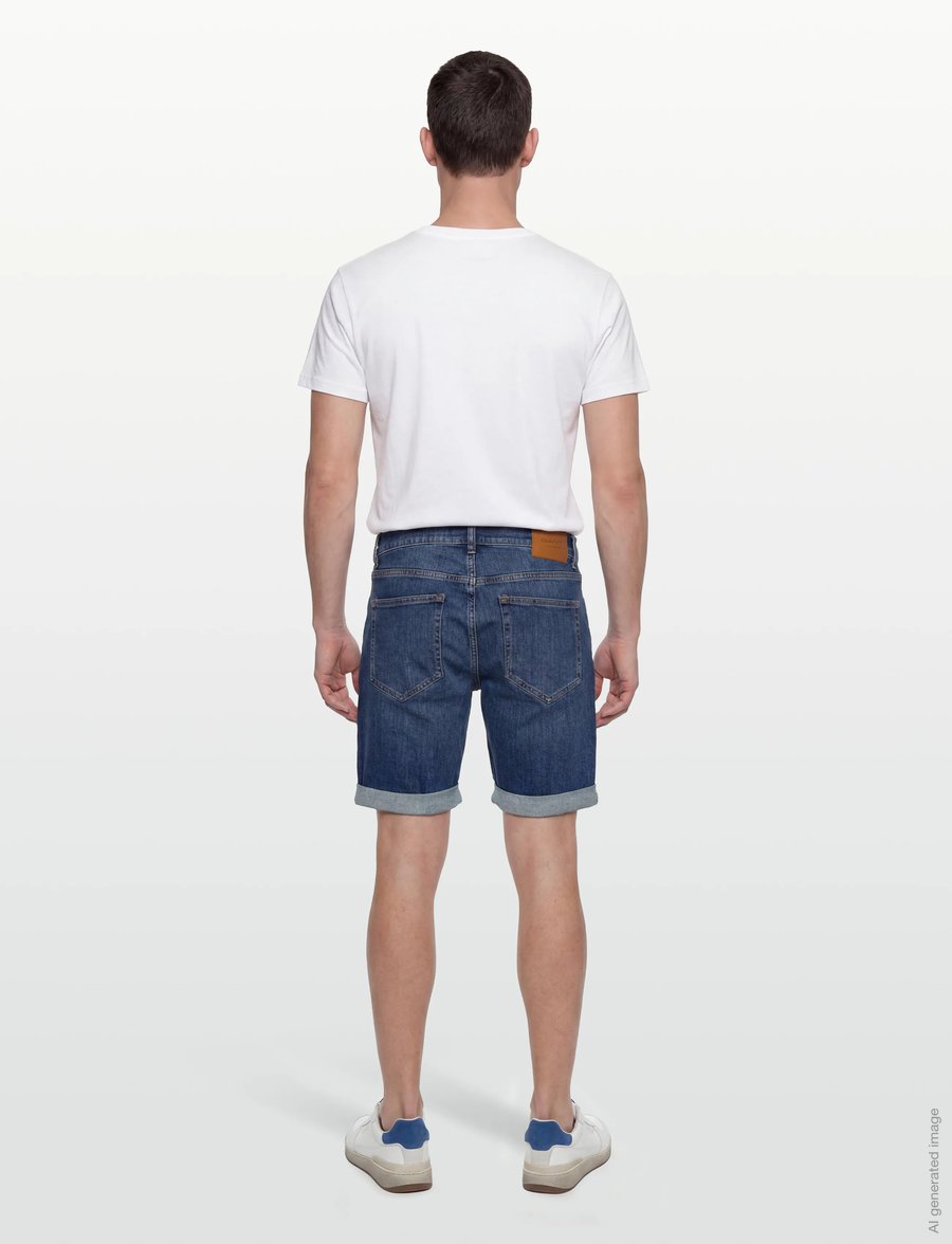 Gant - REG GANT JEANS SHORTS - short en jean - mid blue broken in - 4