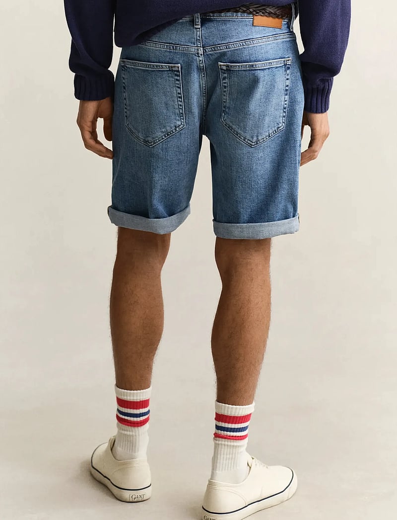 GANT - REG GANT JEANS SHORTS - jeans shorts - semi light blue worn in - 2