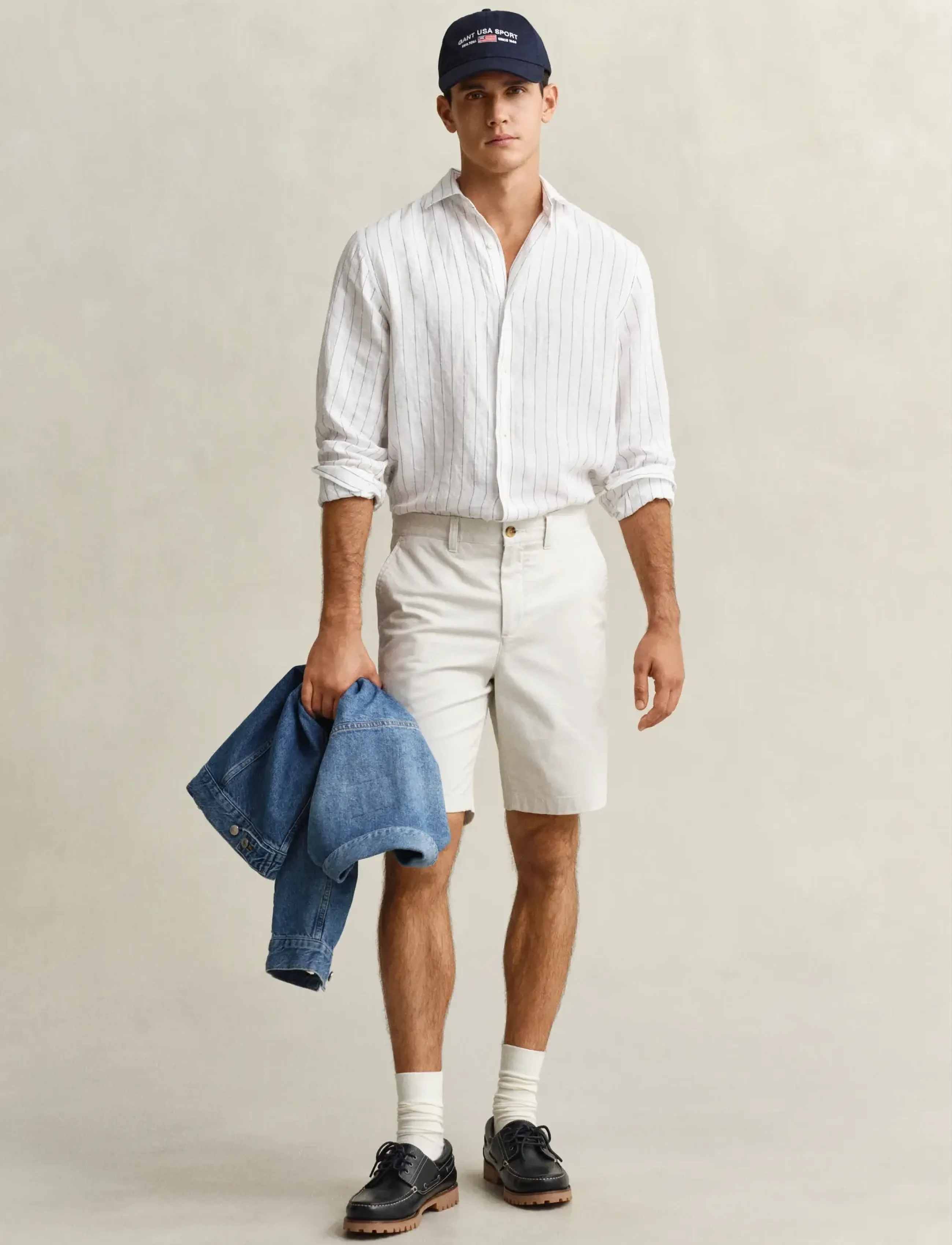 Gant - REG CLASSIC CHINO SHORTS - chinos shorts - sand - 4