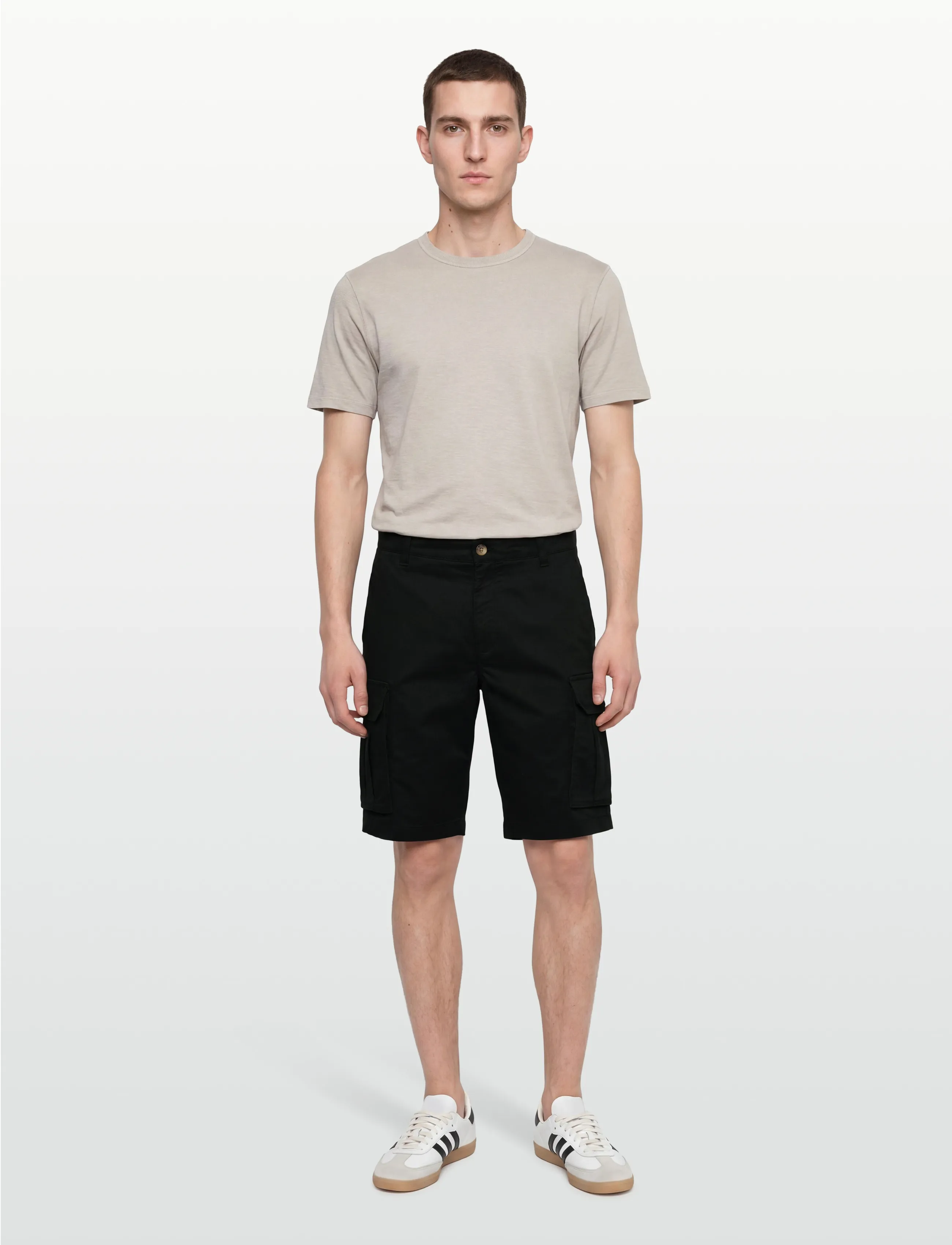 Gant Reg Classic Cargo Shorts, 31, Black, Shorts > Cargo Shorts, Herre