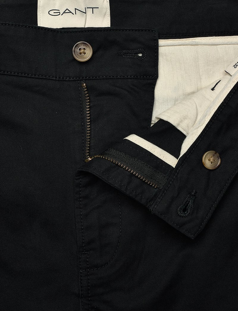 GANT - REG CLASSIC CARGO SHORTS - cargo shorts - black - 3