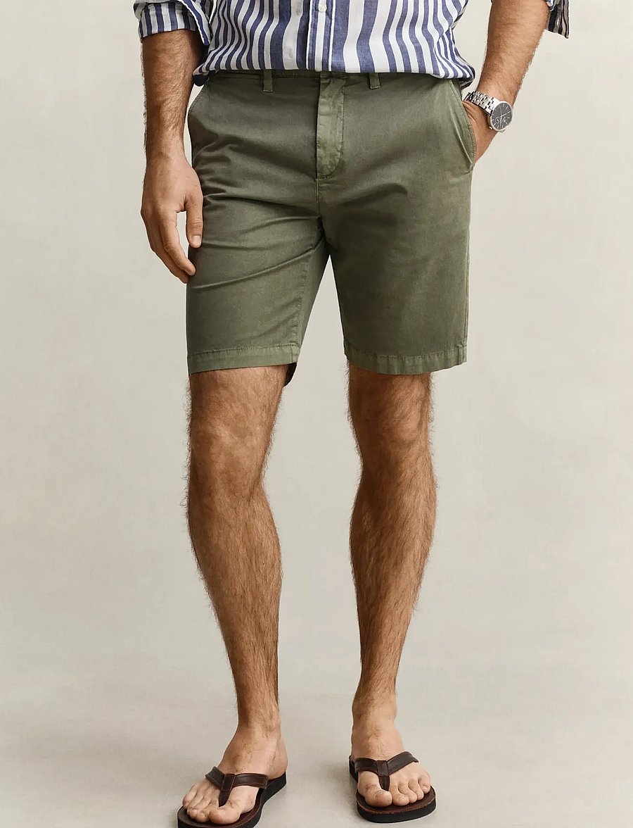 Gant - REG SUNFADED CHINO SHORTS - chinos shorts - dry herb green - 3
