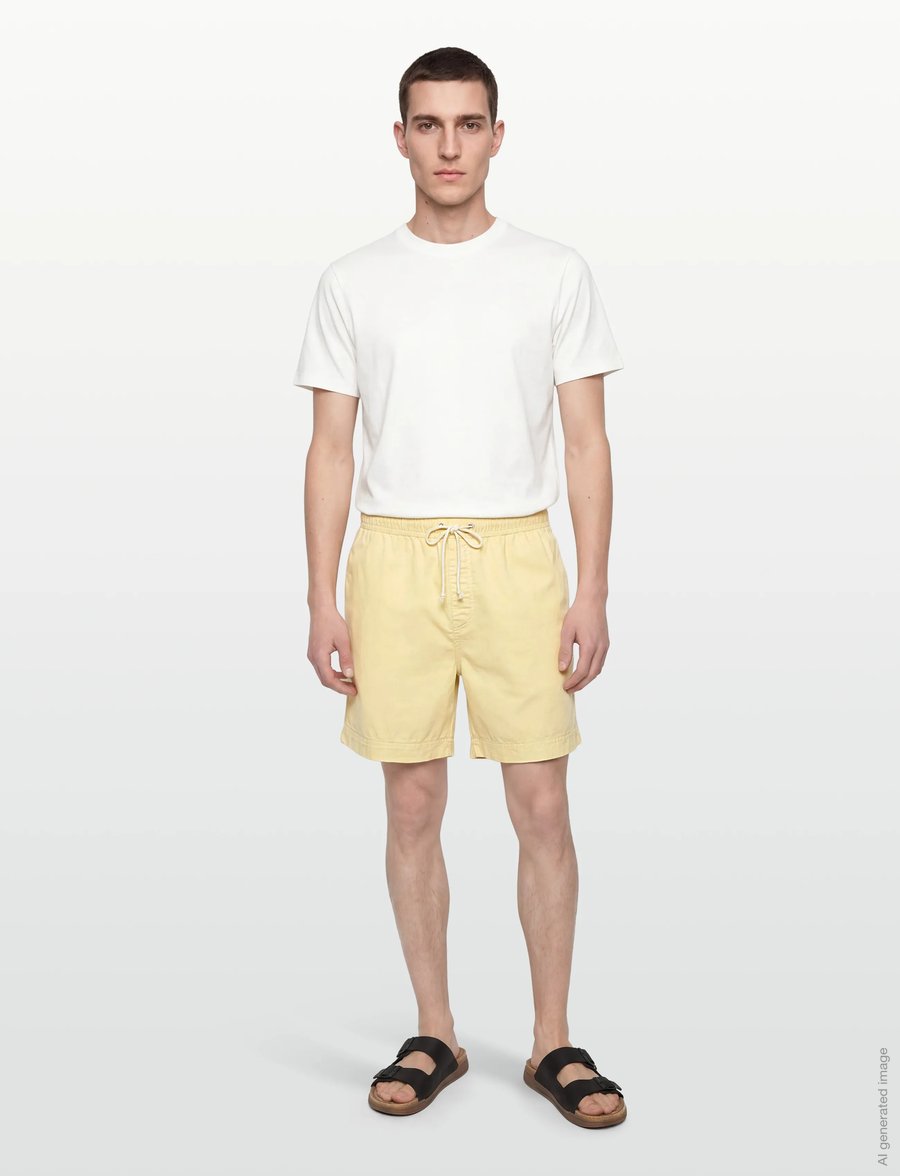 Gant - REG SUNFADED DS SHORTS - lühikesed vabaajapüksid - vanilla yellow - 0