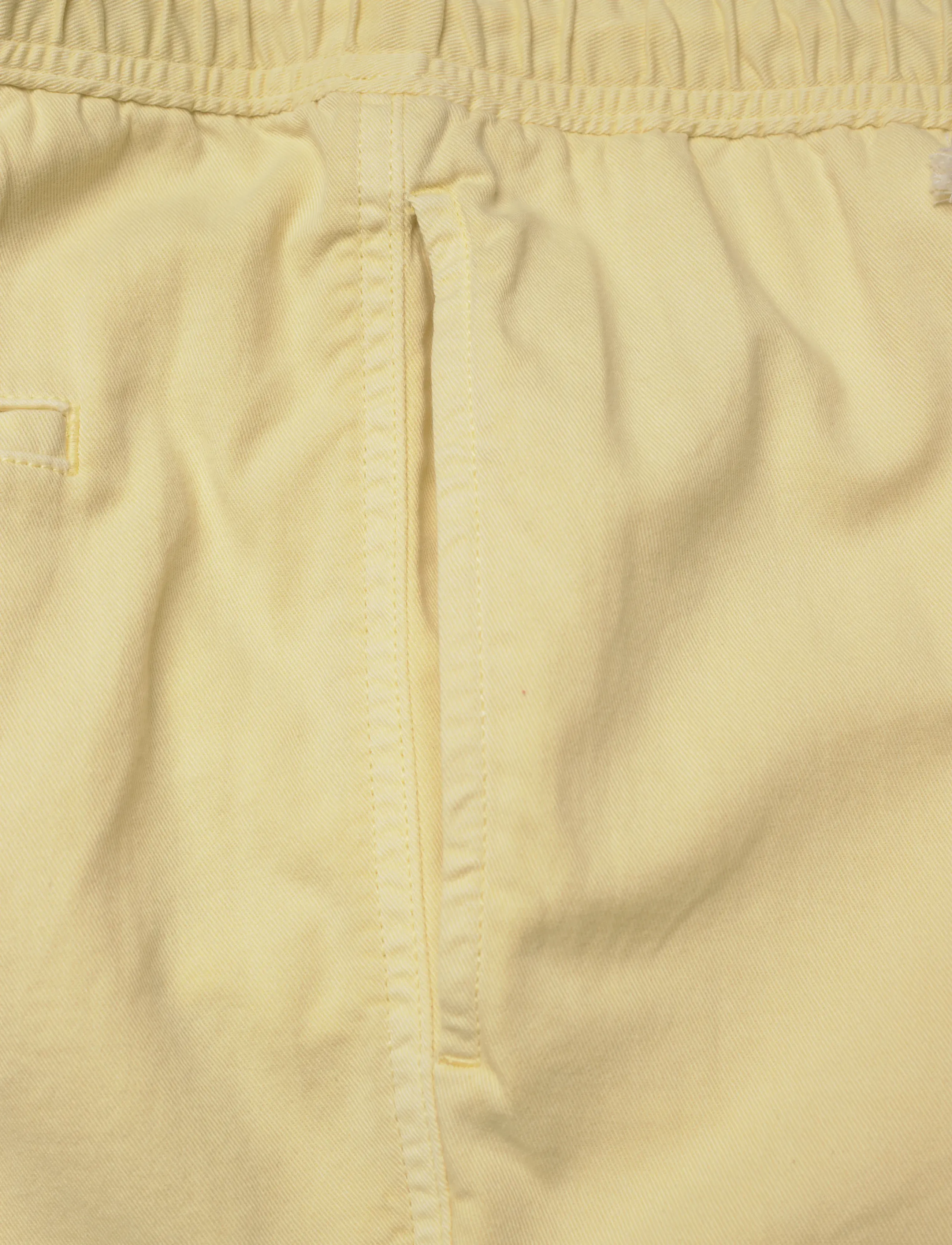 Gant - REG SUNFADED DS SHORTS - lühikesed vabaajapüksid - vanilla yellow - 5