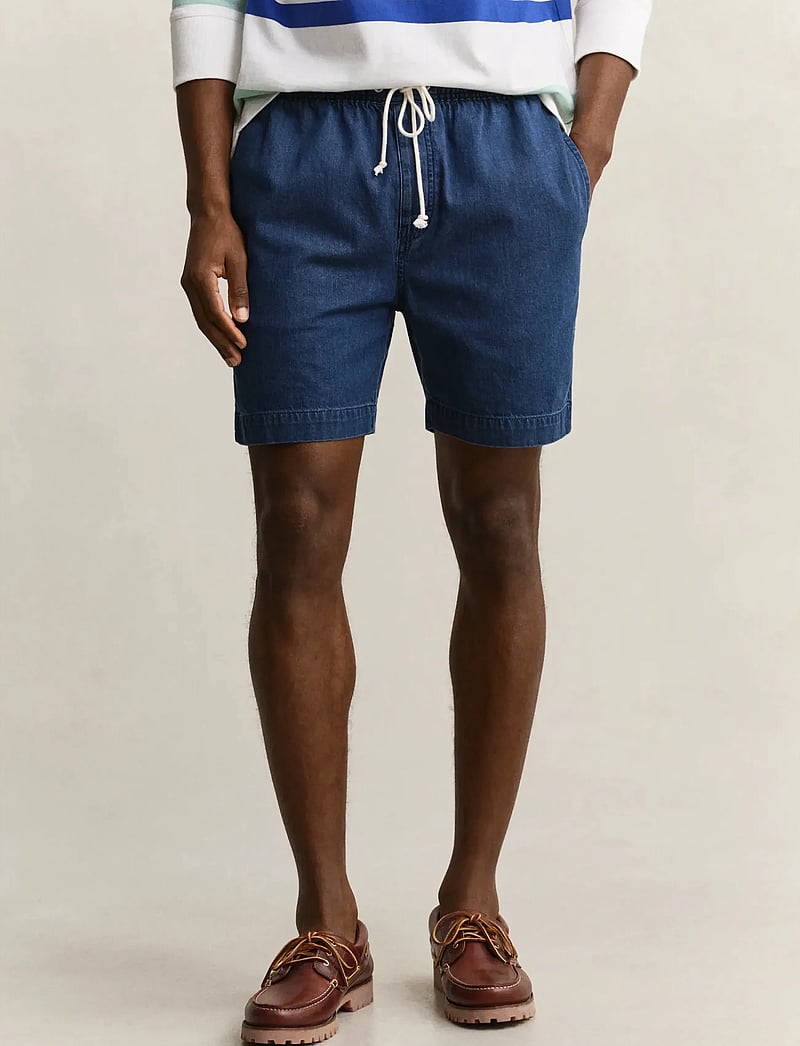 GANT - REG DENIM DS SHORTS - casual shorts - mid blue - 3