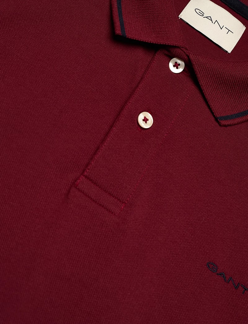 GANT - TIPPING SS PIQUE POLO - kortærmede poloer - plumped red - 2