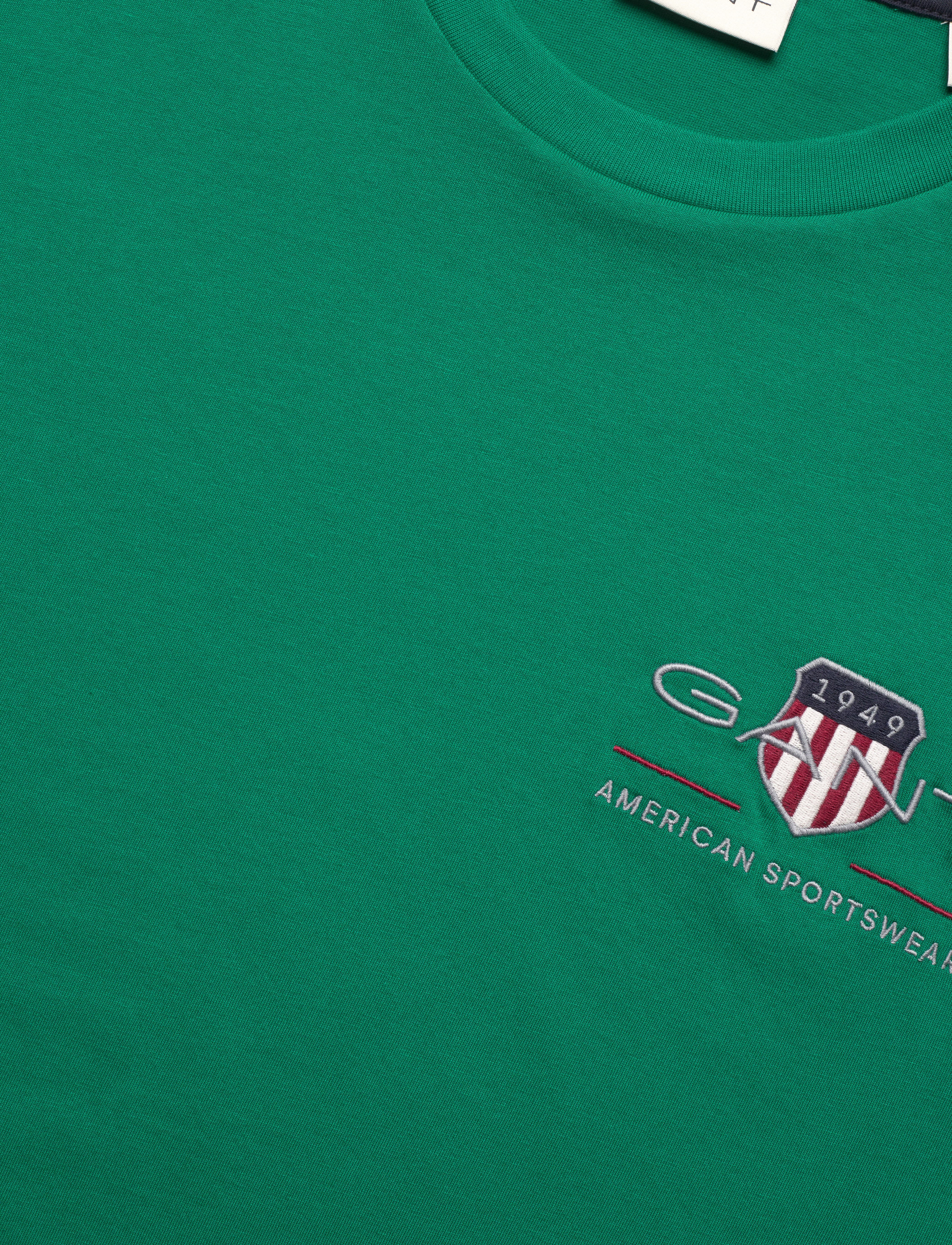 Gant - REG ARCHIVE SHIELD EMB SS T-SHIRT - kortärmade t-shirts - deep green - 2