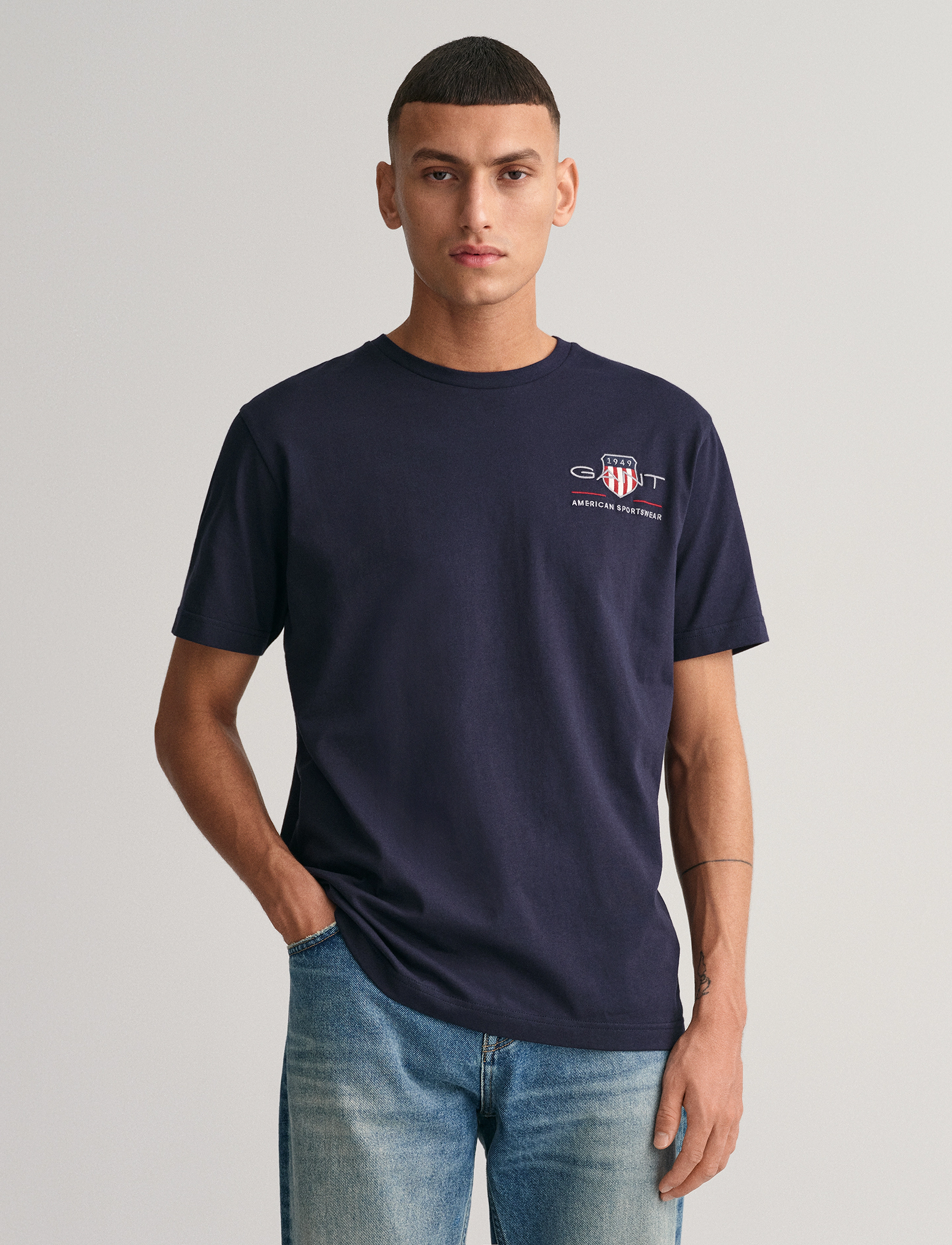 Gant Reg Archive Shield Emb Ss T-Shirt, M, T-shirts, Marineblau - Short-sleeved, Männerswear