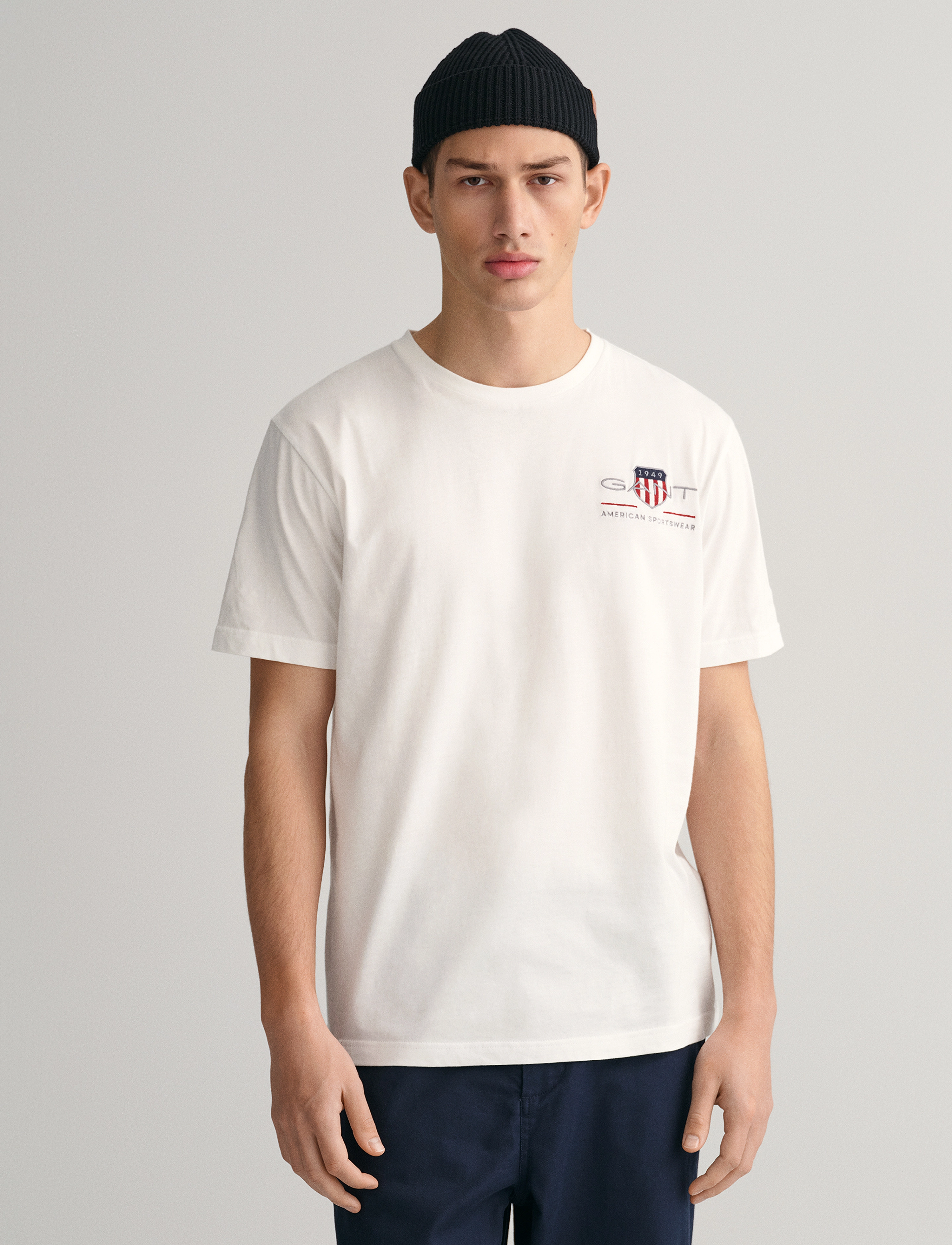 Gant REG ARCHIVE SHIELD EMB SS T-SHIRT - Gant - WHITE / white