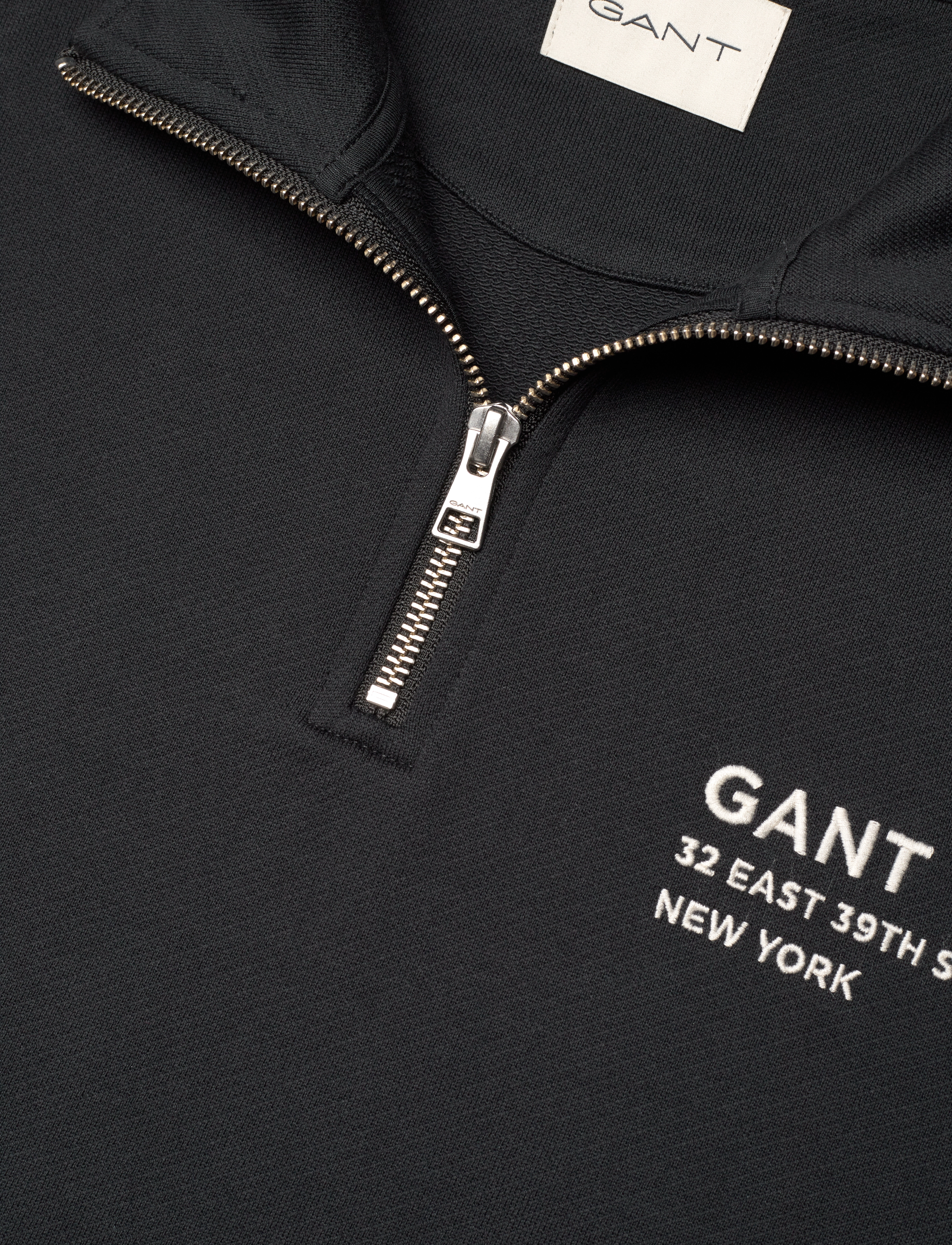 Gant - SMALL GRAPHIC HALF ZIP SWEAT - swetry - black - 2
