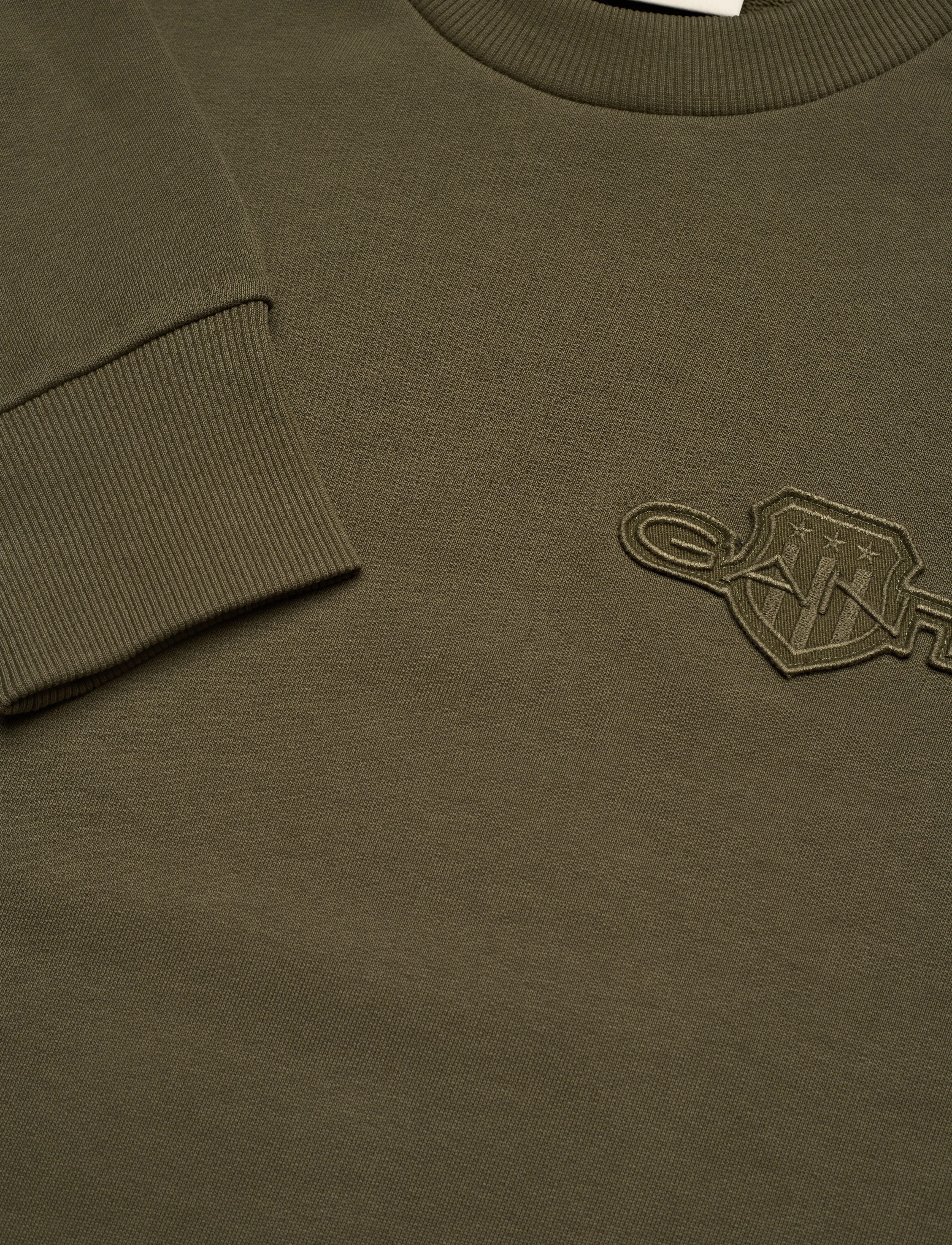 Gant - REG TONAL SHIELD C-NECK SWEAT - shop efter anledning - moss green - 2
