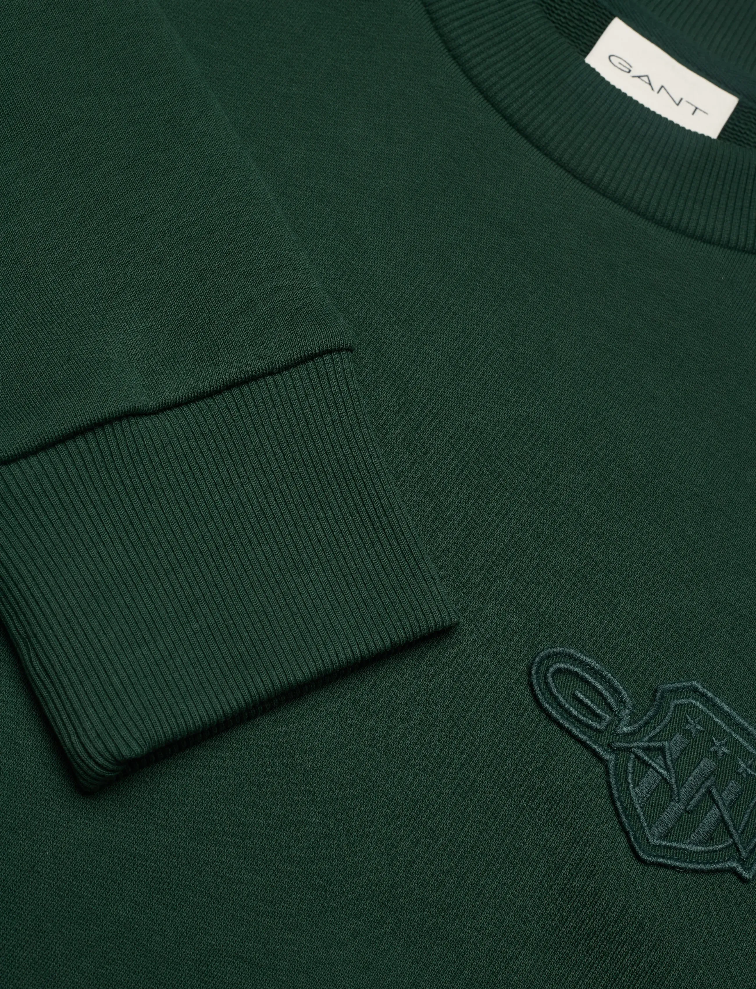 Gant - REG TONAL SHIELD C-NECK SWEAT - nach anlass kaufen - tartan green - 2