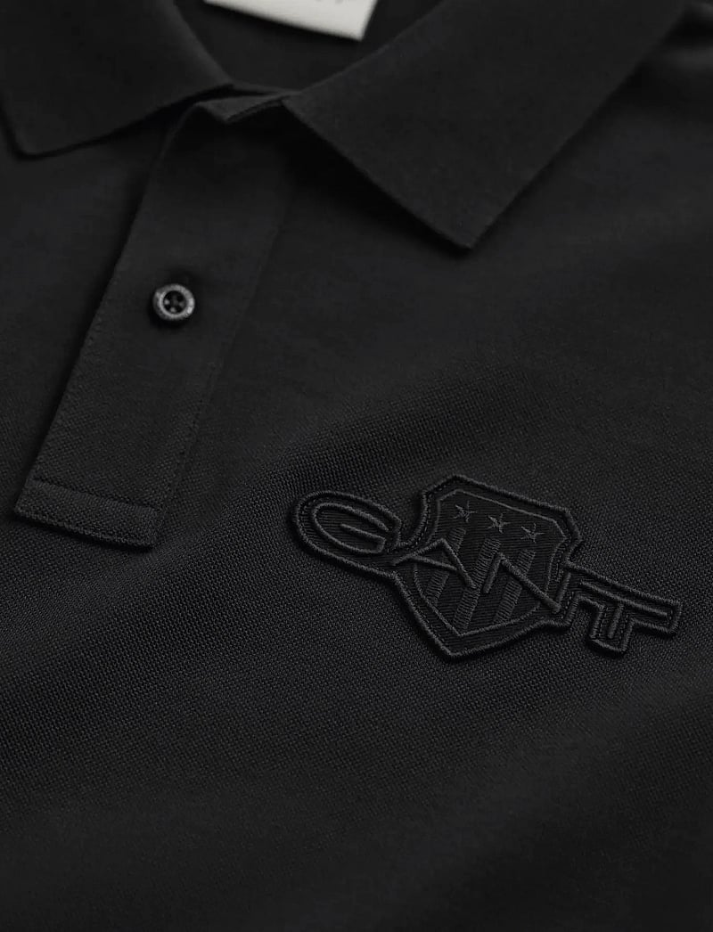 GANT - REG TONAL SHIELD SS POLO - kurzärmelig - black - 1