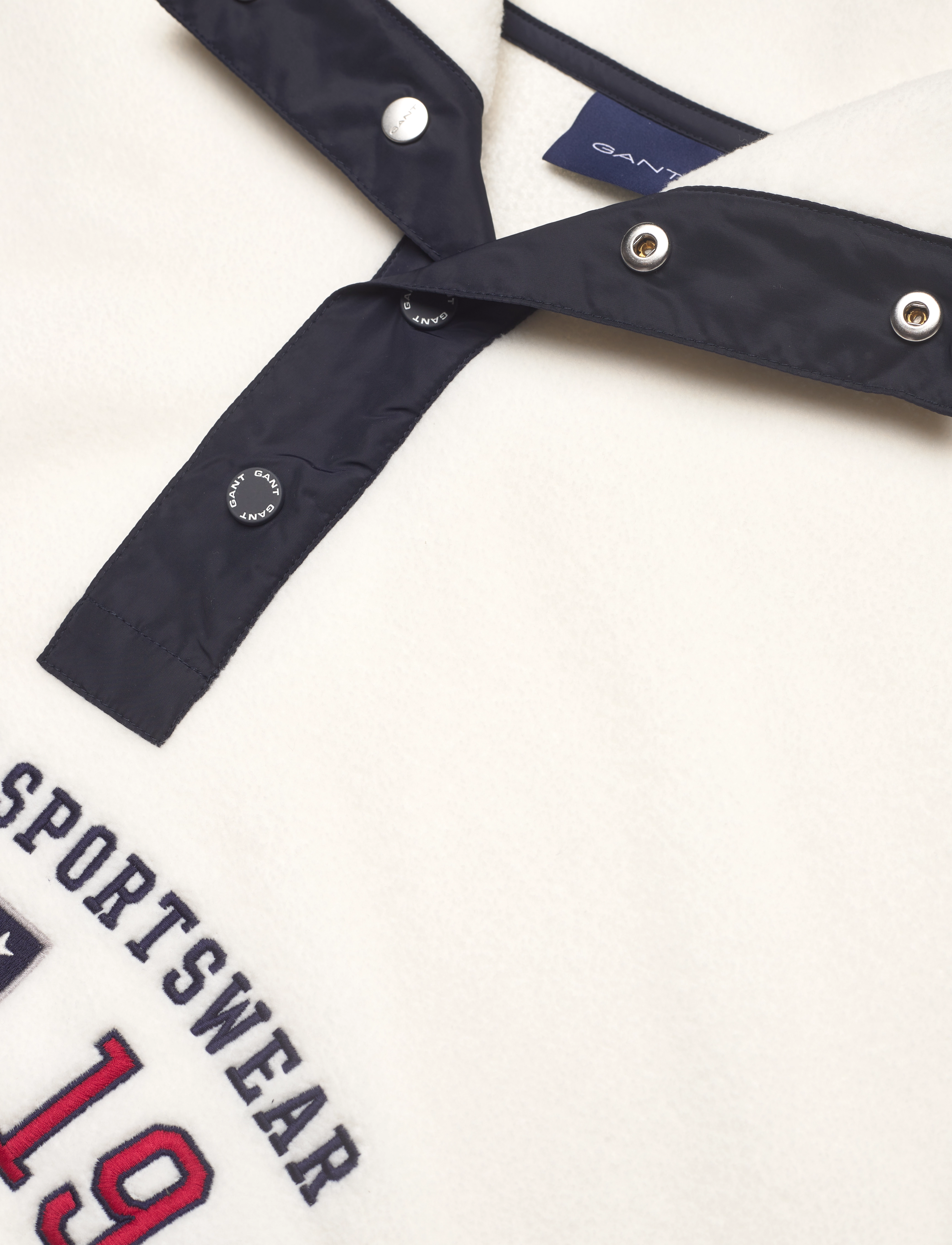 GANT - D.2 RETRO SHIELD POLAR FLEECE - eggshell - 2