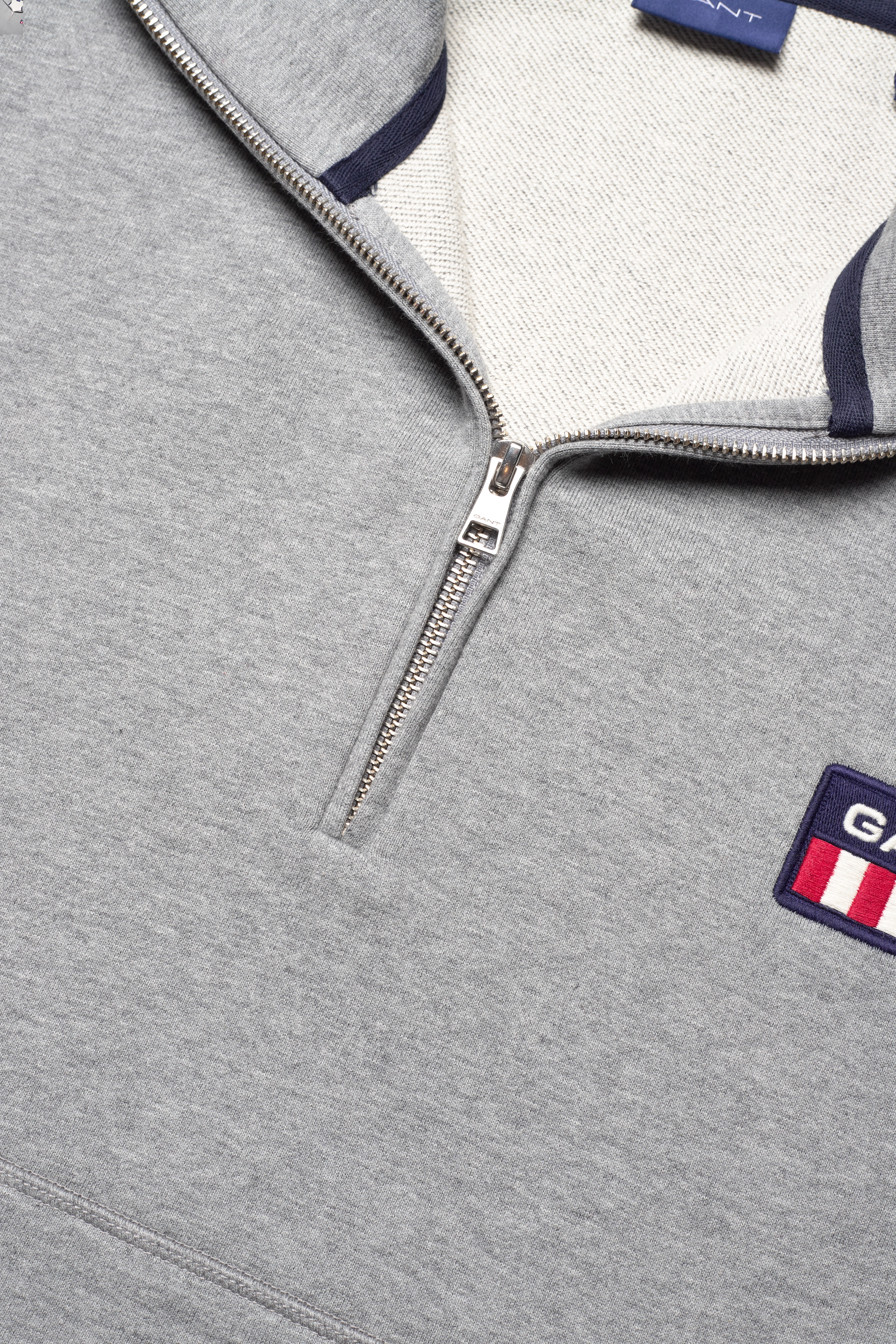 GANT - D.2 RETRO SHIELD HALF ZIP SWEAT - grey melange - 2