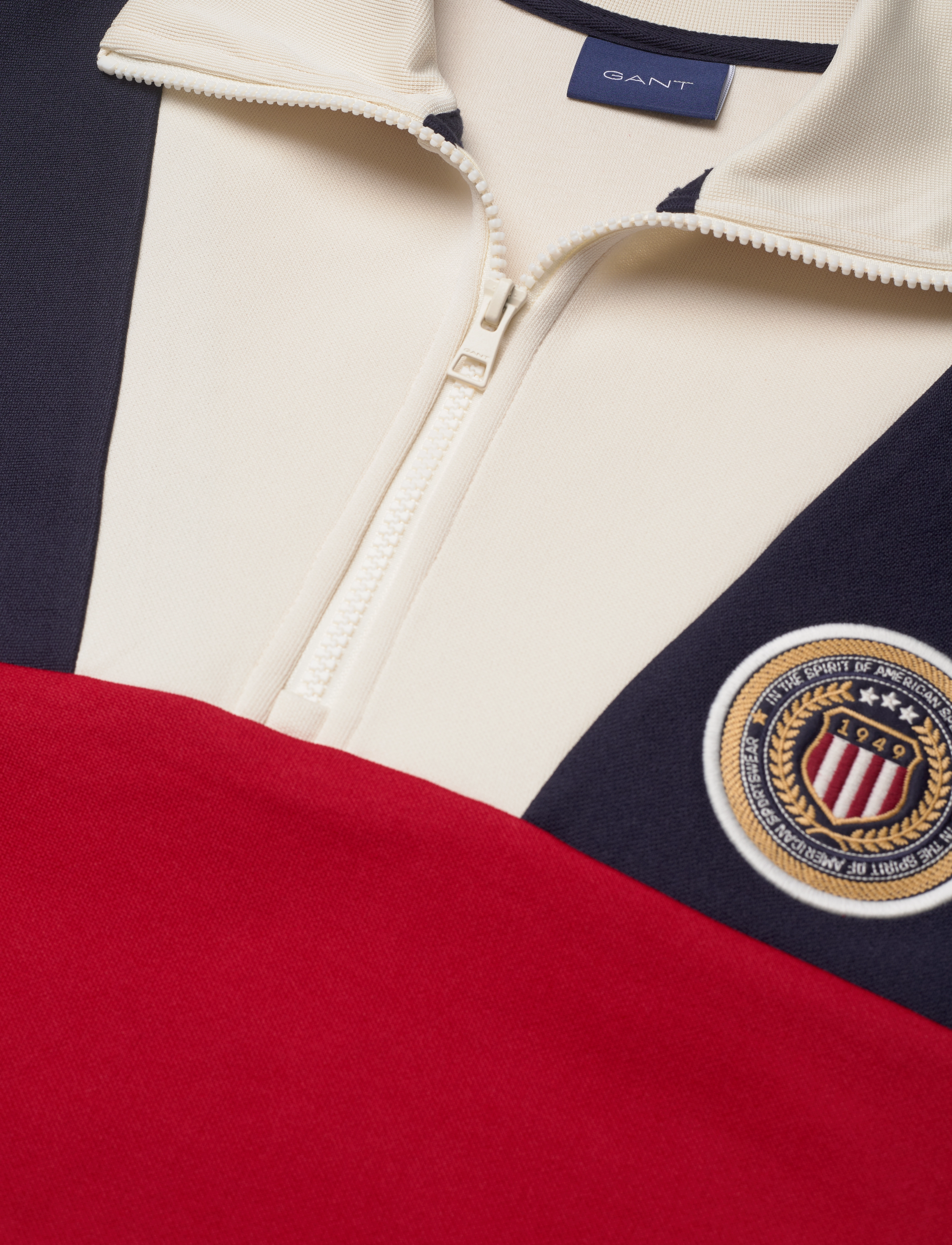 GANT - D1. CREST SHIELD TRACKSUIT HALFZIP - evening blue - 2