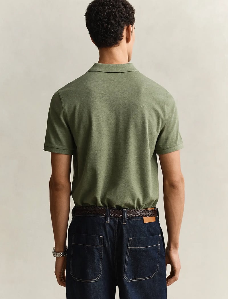 GANT - REG SHIELD SS PIQUE POLO - kortærmede poloer - dark cactus melange - 2