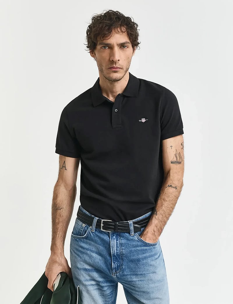 GANT - SLIM SHIELD SS PIQUE POLO - oberteile & t-shirts - black - 0