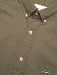GANT - REG POPLIN SHIRT - basic skjorter - juniper green - 3