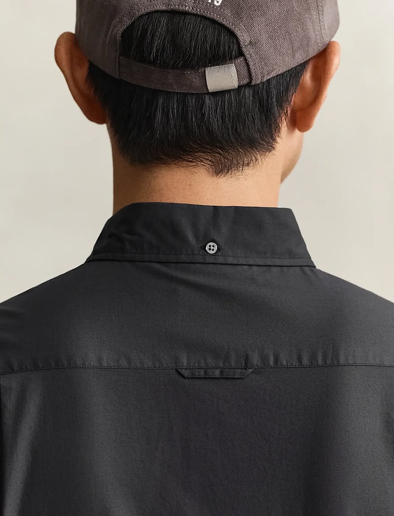 GANT - SLIM CLASSIC POPLIN SHIRT - casual skjorter - black - 4