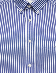 GANT - REG CLASSIC POPLIN STRIPE SHIRT - casual shirts - college blue - 2