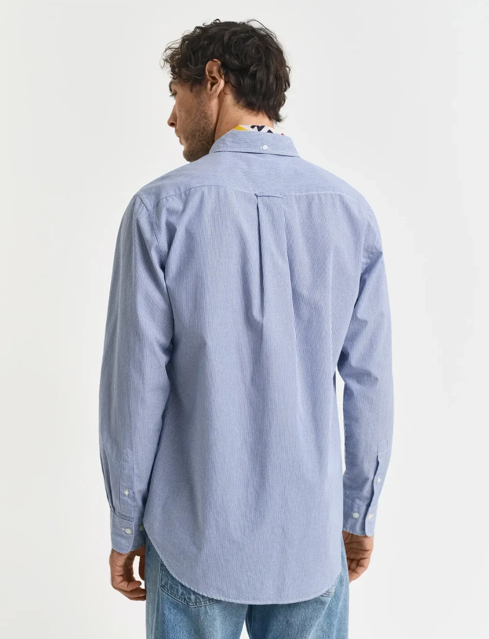 GANT - REG CLASSIC POPLIN BANKER SHIRT - basic shirts - college blue - 2