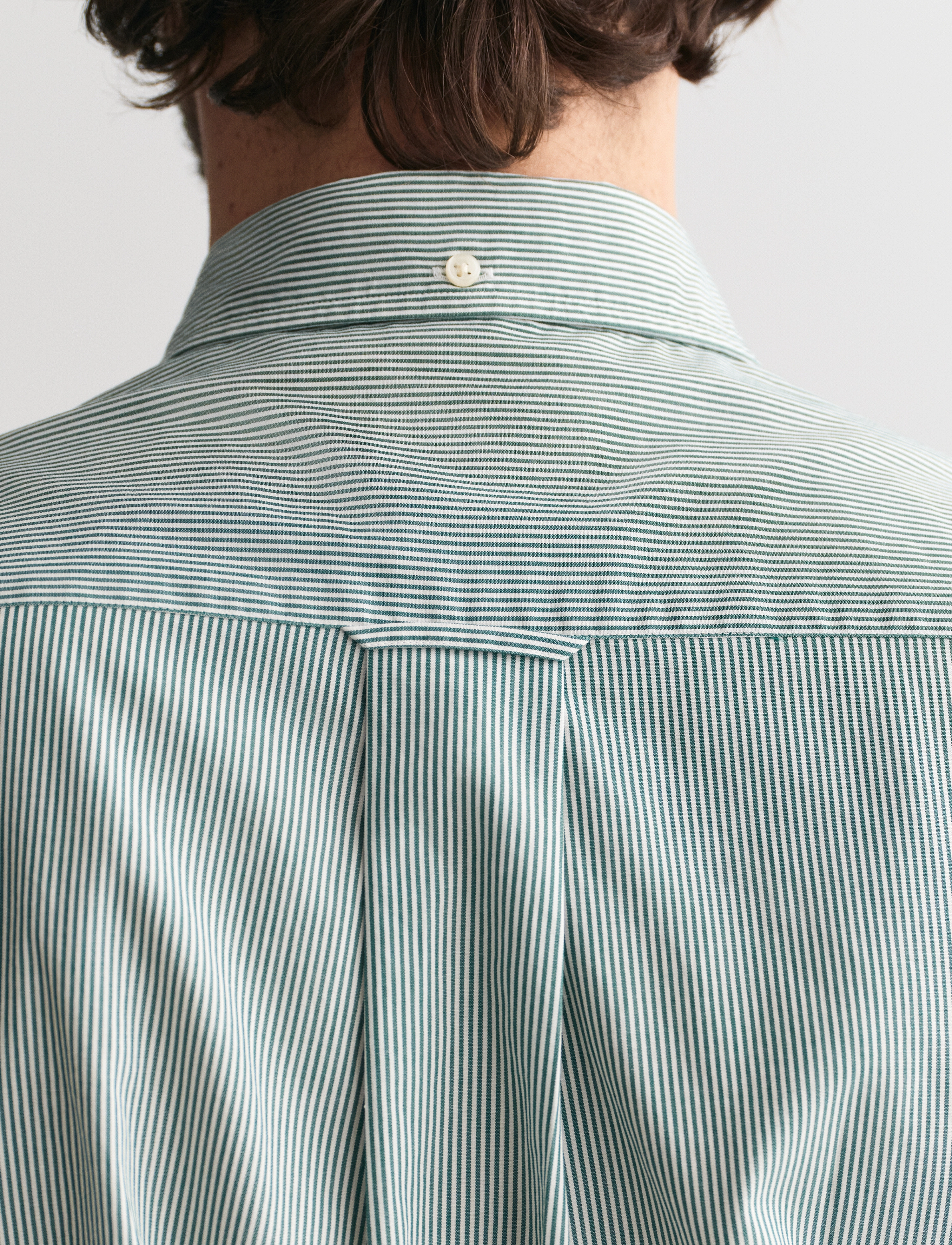 Gant - REG CLASSIC POPLIN BANKER SHIRT - casual hemden - deep forest green - 4