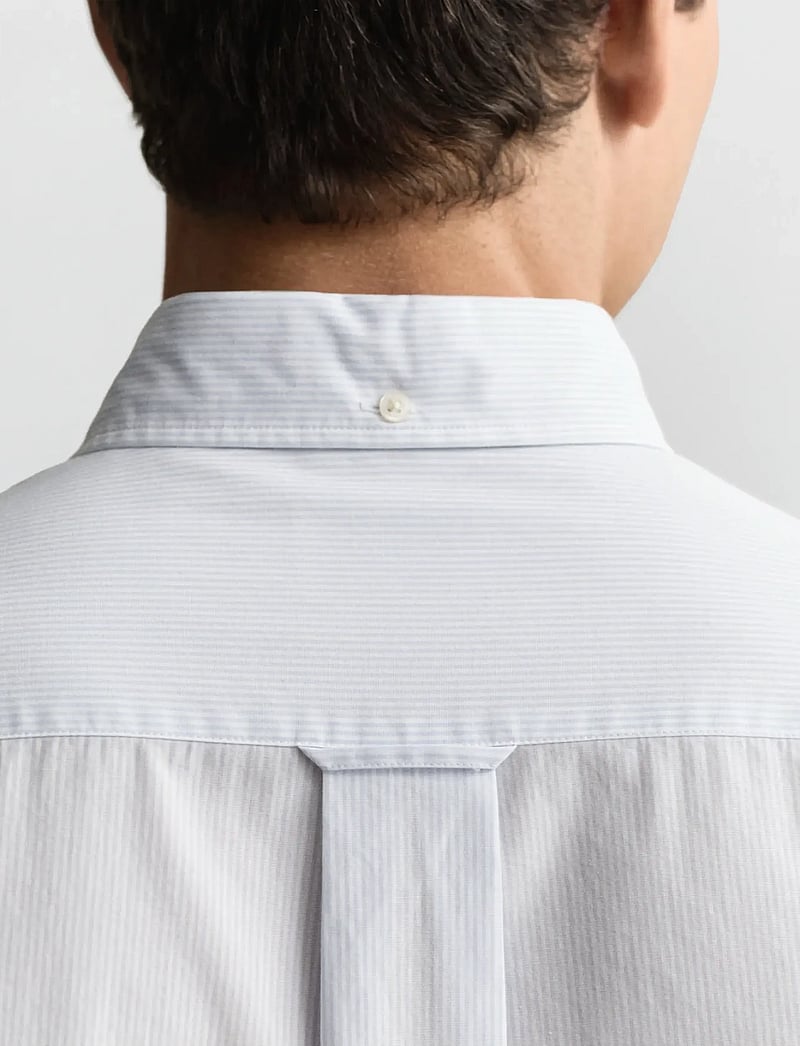 GANT - REG CLASSIC POPLIN BANKER SHIRT - basic-hemden - light blue - 4