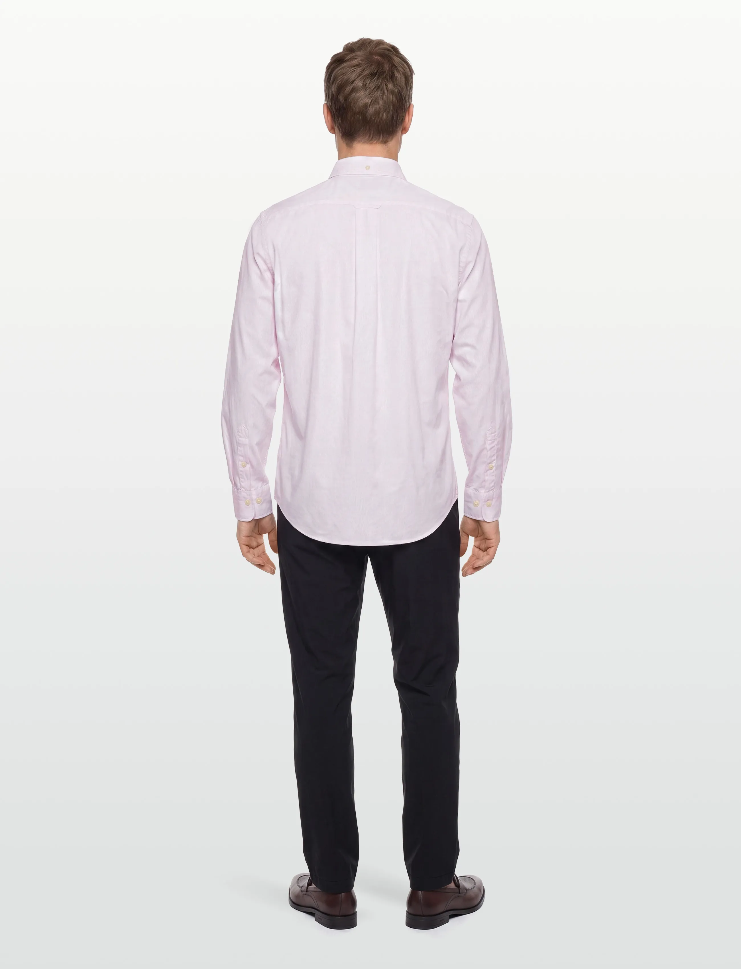 Gant - REG CLASSIC POPLIN BANKER SHIRT - casual skjortor - light pink - 4