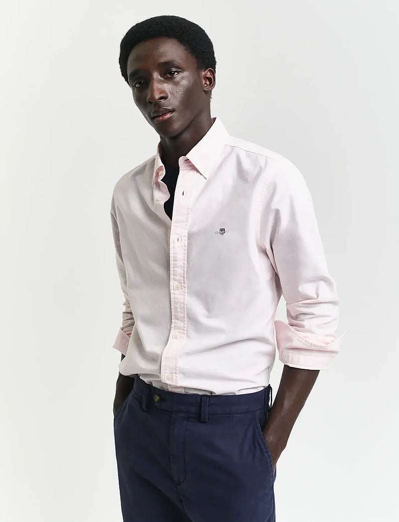 GANT - SLIM CLASSIC OXFORD SHIRT - basic skjortor - light pink - 0