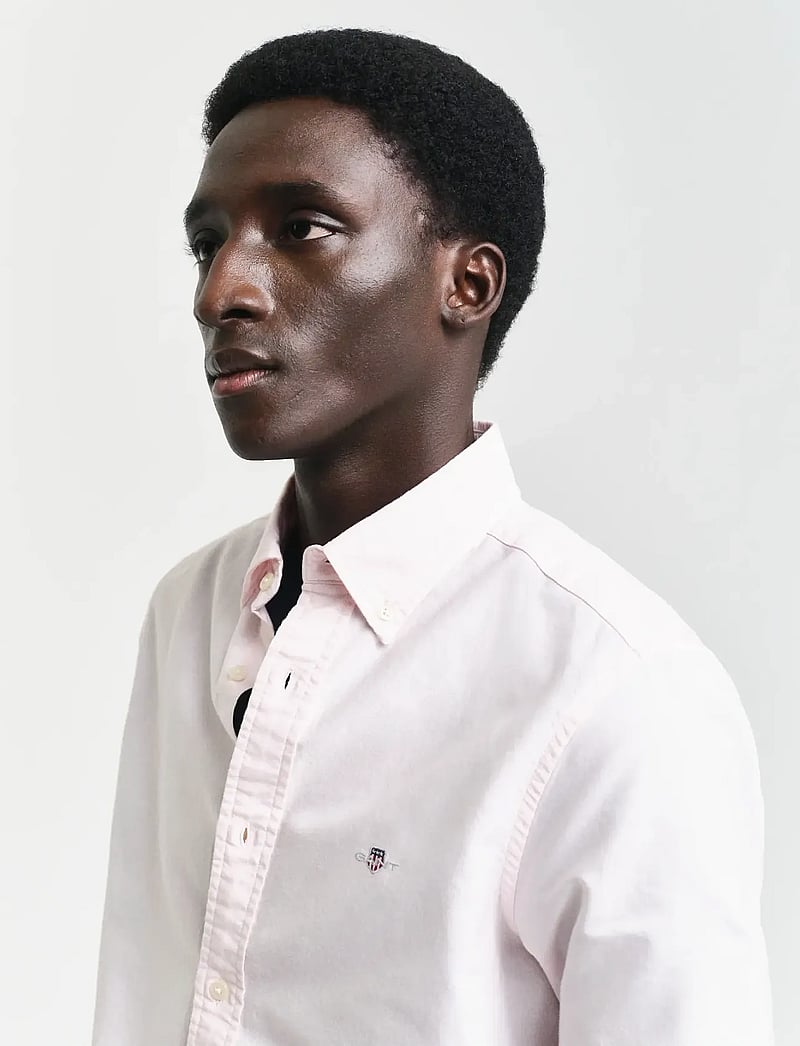 GANT - SLIM CLASSIC OXFORD SHIRT - basic skjortor - light pink - 4