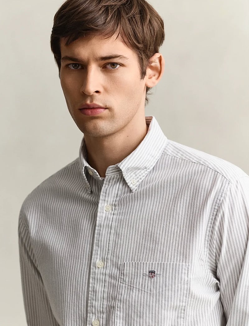 GANT - REG CLASSIC OXFORD STRIPE SHIRT - triibulised särgid - pewter grey - 4