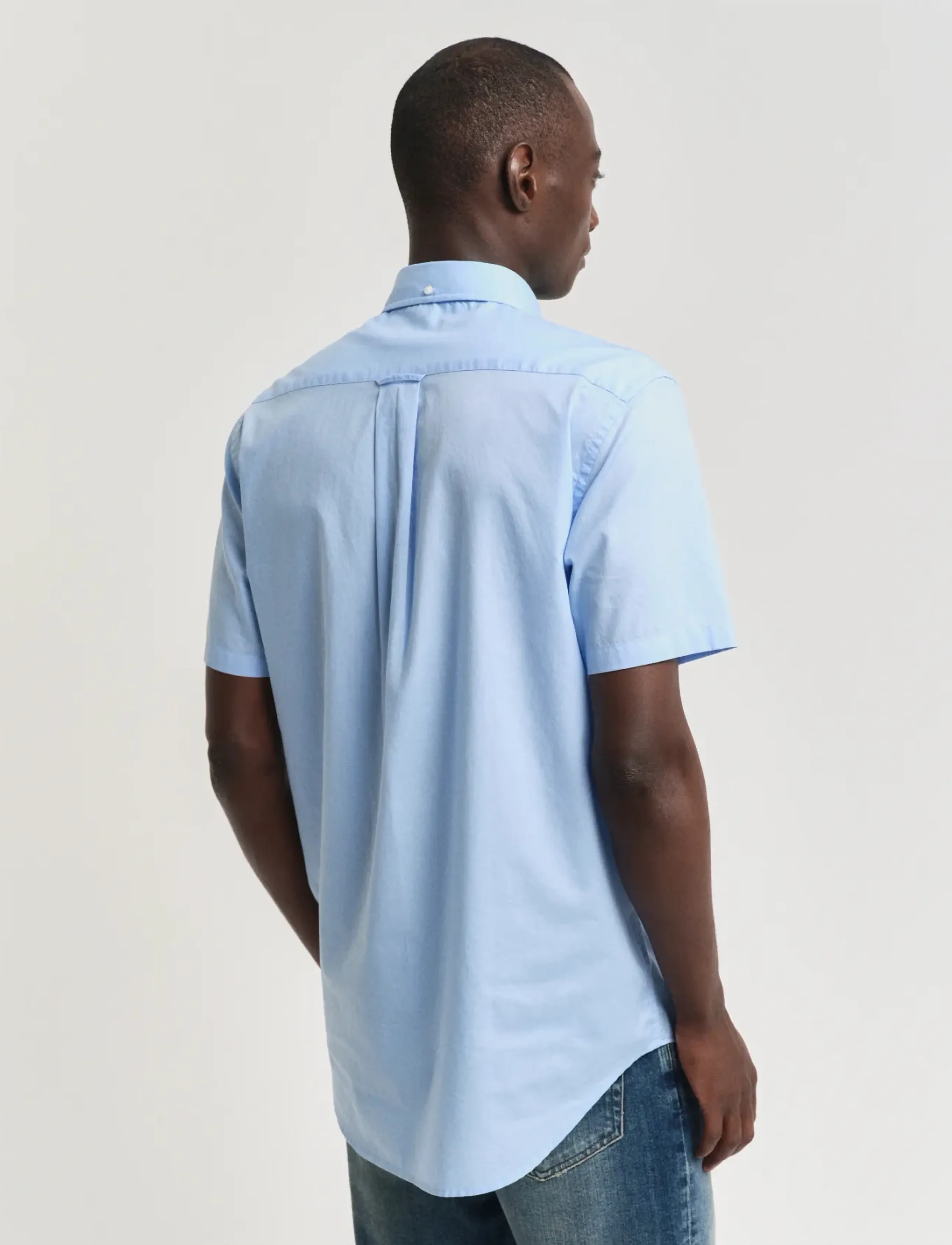 Gant - REG POPLIN A.SHIELD SS SHIRT - kortærmede skjorter - capri blue - 2