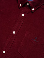 GANT - D1. REG CORDUROY SHIRT BD - corduroy shirts - plumped red - 3