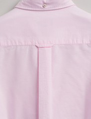 GANT - REG OXFORD SHIRT BD - oxford shirts - light pink - 3