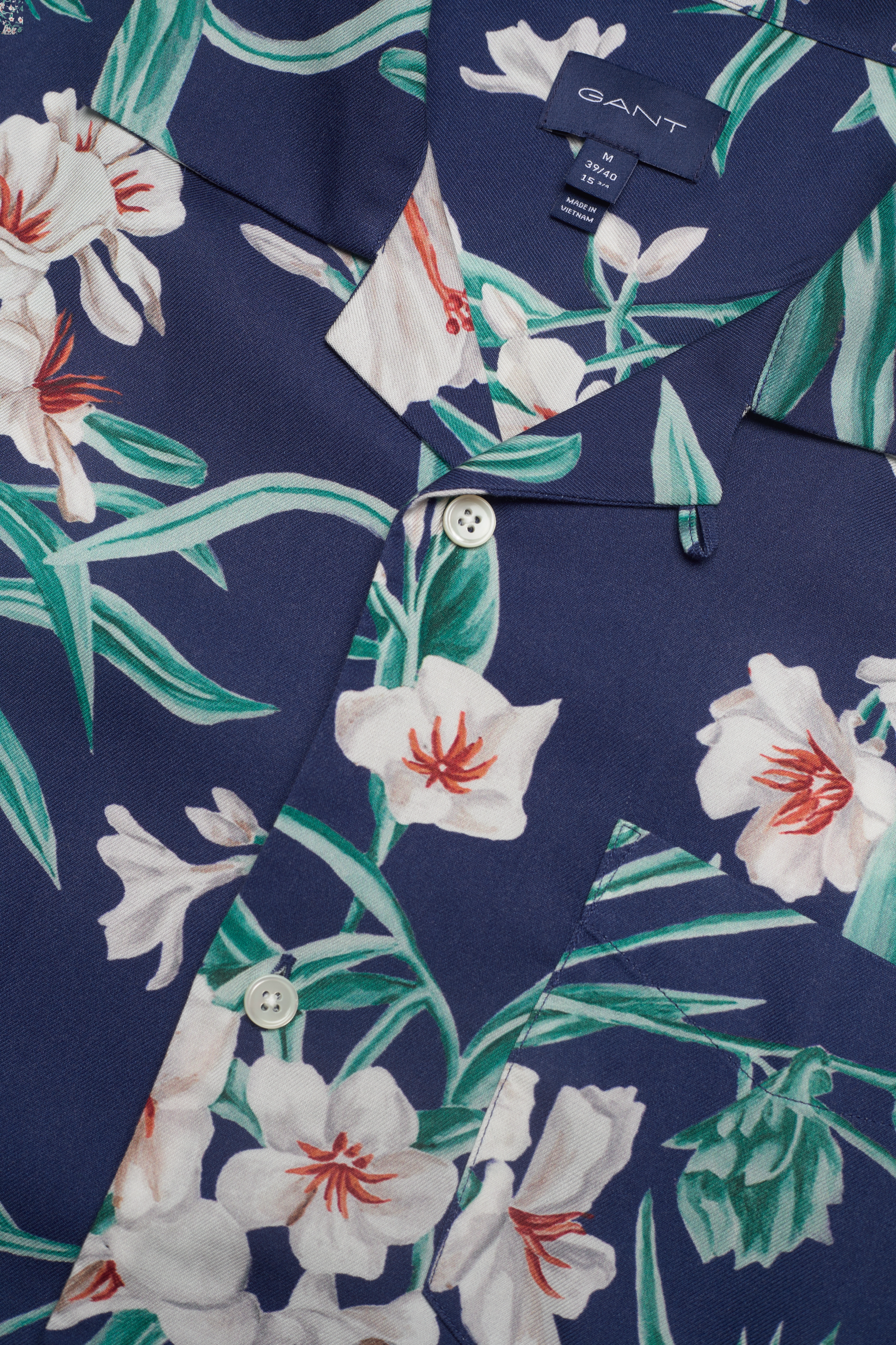 GANT - D1. PP REL FLORAL LYOCELL SS CAMP - deep blue - 3