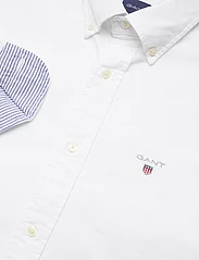 GANT - D1. SLIM OXFORD STRETCH SHIRT - oxford shirts - white - 3
