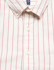 GANT - REG UT ARCHIVE OXFORD STRIPE SHIRT - oxford shirts - eggshell - 2