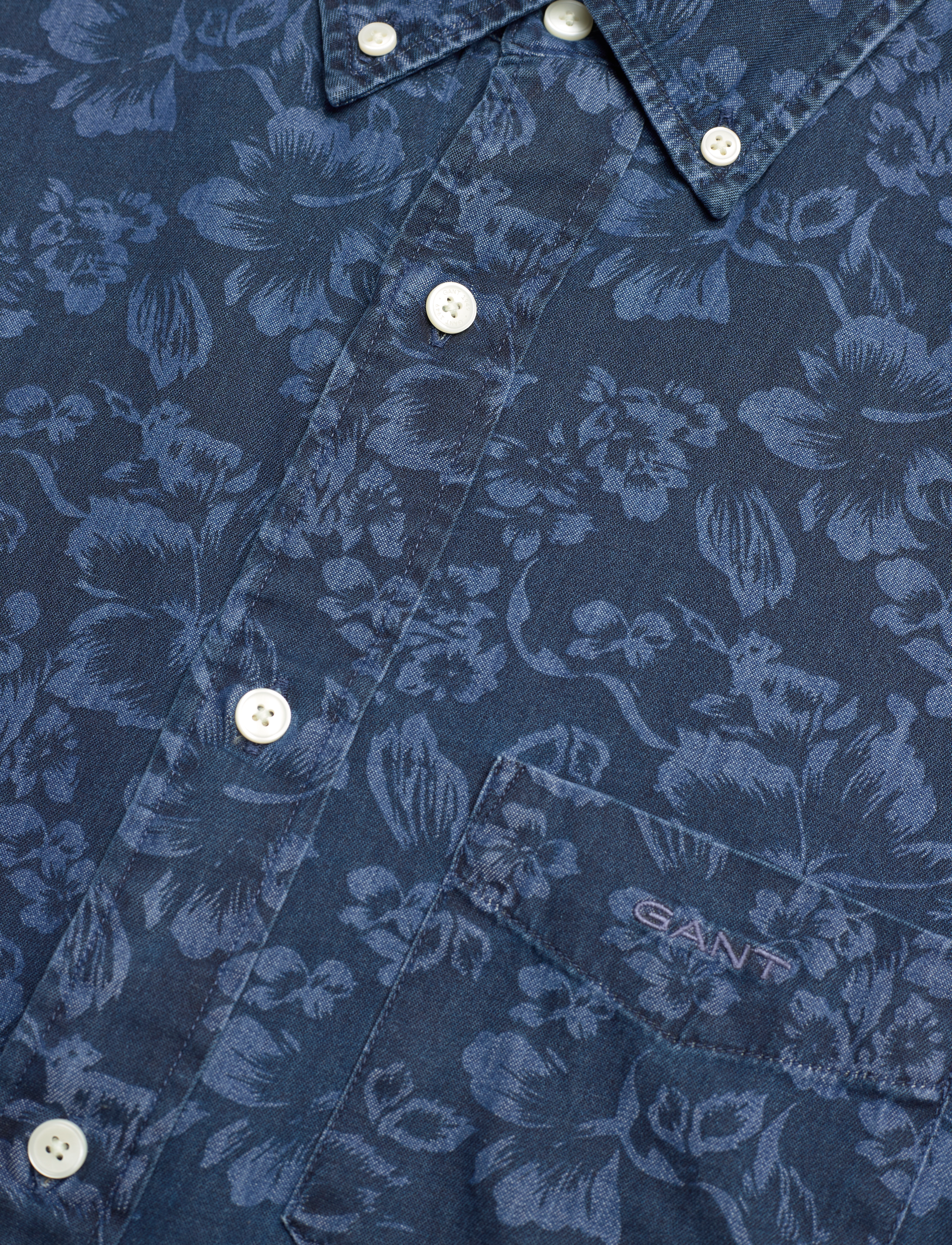 GANT - REG UT FLORAL PRINT INDIGO SHIRT - dark indigo - 3