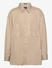 GANT - OS SOLID POPLIN SHIRT - basic skjorter - concrete beige - 0
