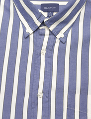 GANT - REL DREAMY OXFORD STRIPE SHIRT - oxford-skjortor - college blue - 2