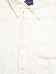 GANT - REL TEXTURED CHECK SHIRT - basic skjorter - eggshell - 2
