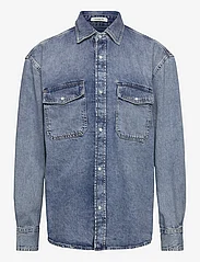 GANT - OS DENIM SHIRT - casual skjortor - light blue worn in - 0