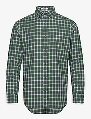 GANT - REG MICRO TARTAN FLANNEL SHIRT - checkered shirts - forest green - 0