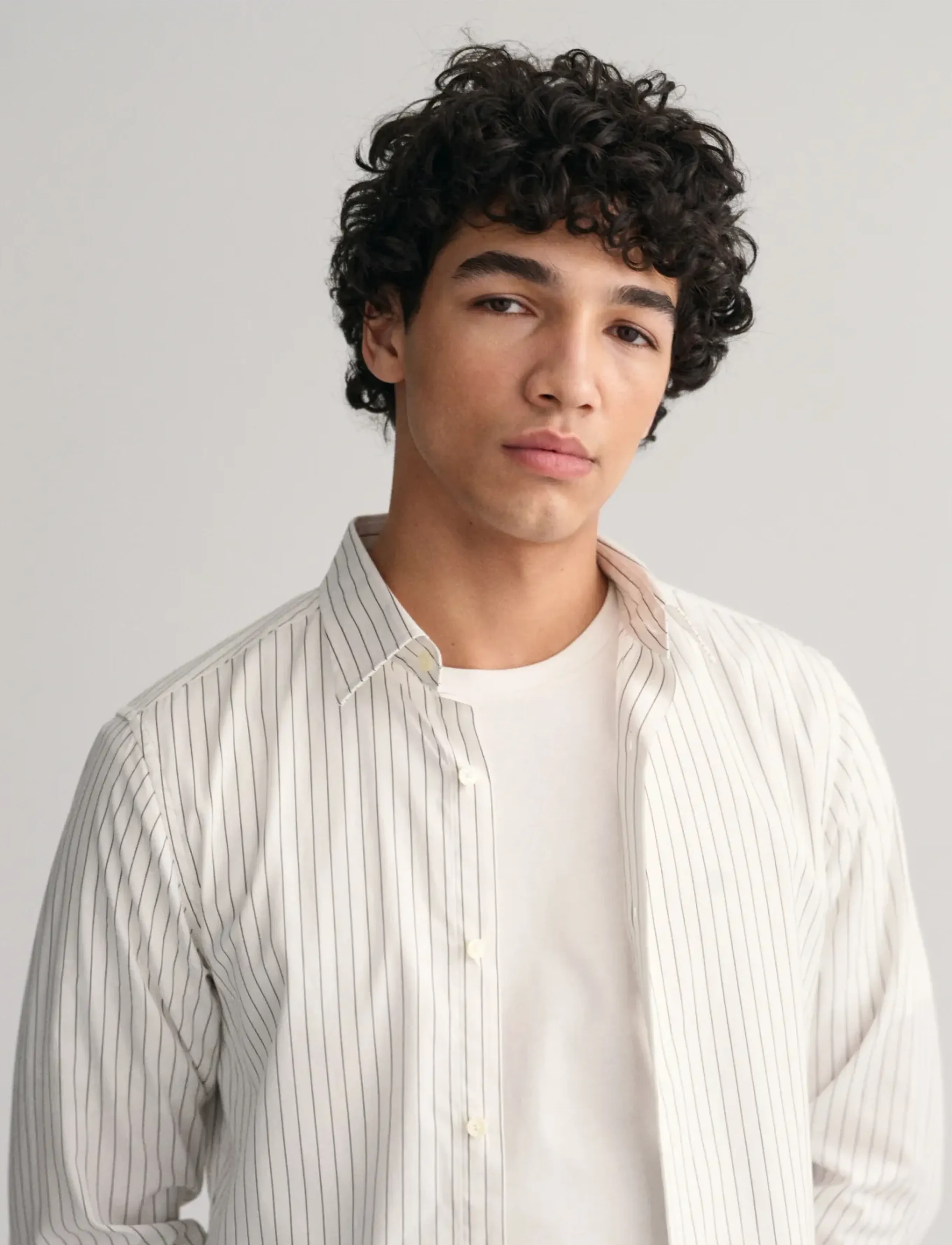 Gant - SLIM FORMAL PINSTRIPE SHIRT - stripete skjorter - white - 3