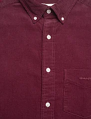 GANT - REG UT CORDUROY SHIRT - velvetiniai marškiniai - red shadow - 2