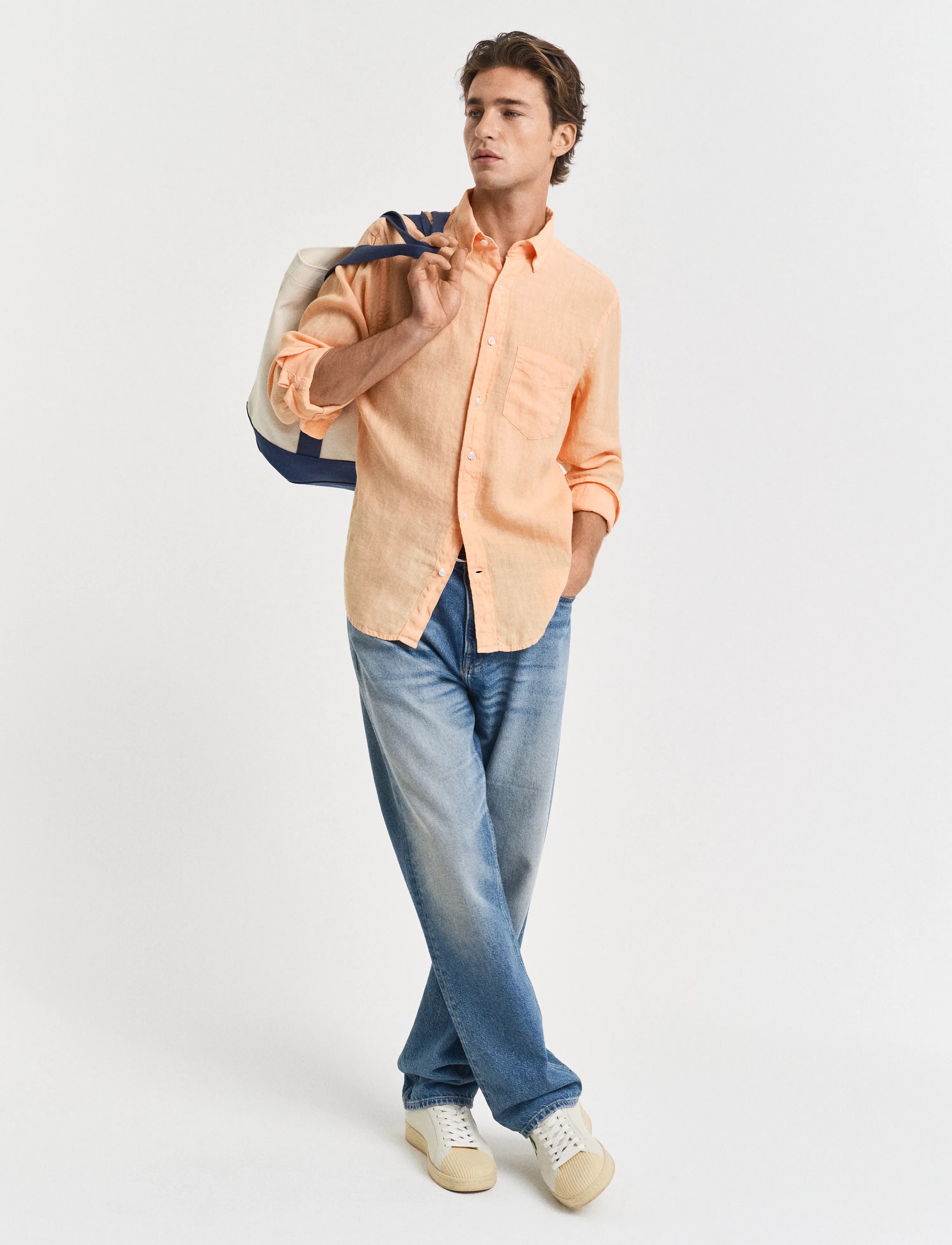 Gant - REG GMNT DYED LINEN SHIRT - hørskjorter - peachy orange - 4